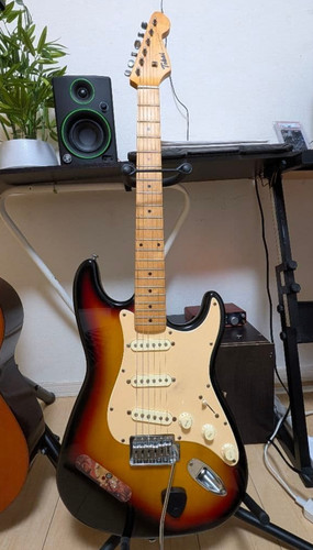 Tokai stratocaster sunburst - stratocaster,